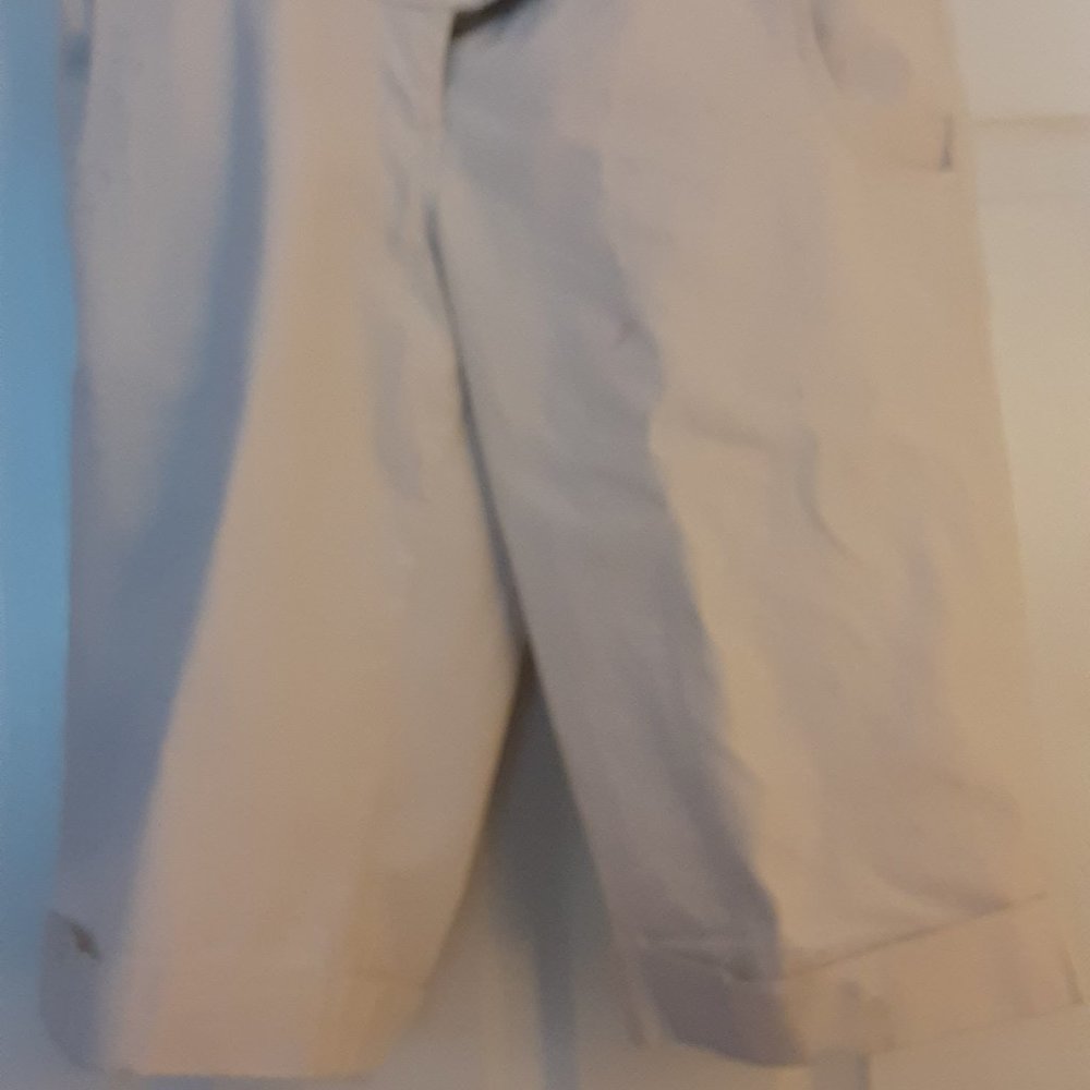 Beige straight leg shorts